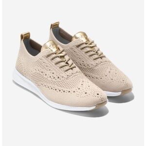 Women's 2.ZERØGRAND Stitchlite™ Wingtip Oxfords in RYE STITCHLITE™-OPTIC WHITE